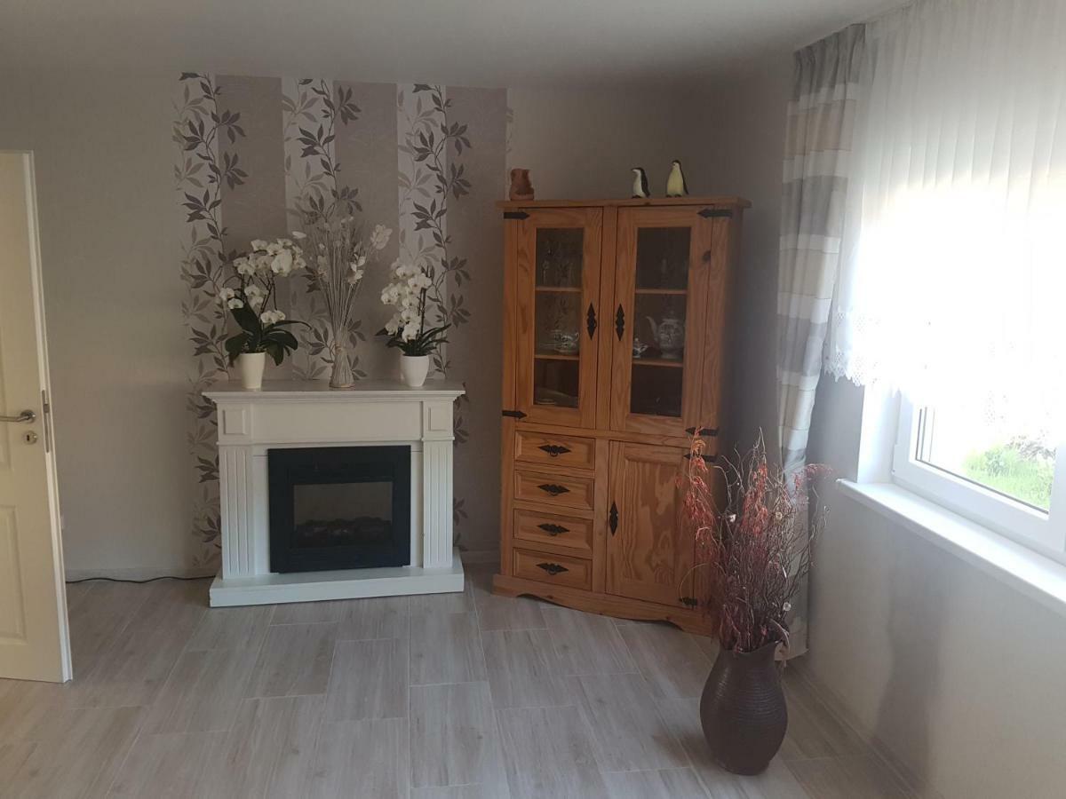 Ferienwohnung Am Schmollensee Pudagla エクステリア 写真